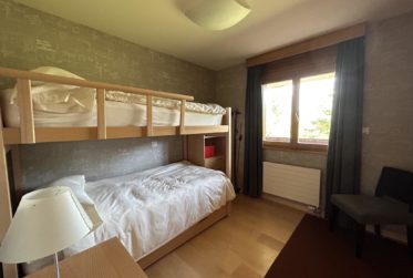 3 Bedrooms Flat, Apartment with garden